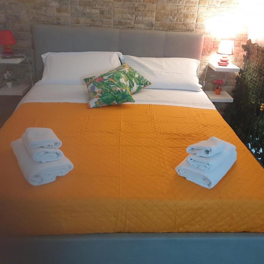 Robert Holiday Apartment Catania Esterno foto